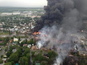 Lac-Mégantic oil train disaster has awakened the public to the dangers of moving oil by trains - but can it lead to the end of oil trains?