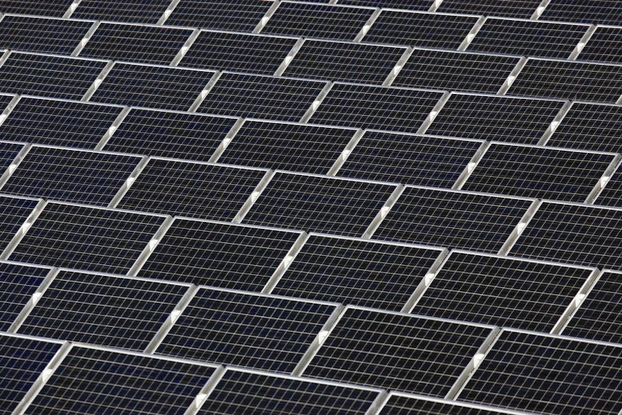 Failure of materials in solar panels already in the field. DuPont calls for more rigorous "real-life" testing standards