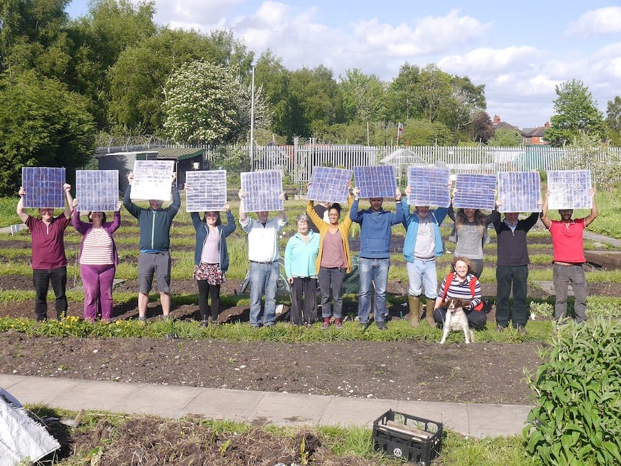 DIY solar panels make communities stronger
