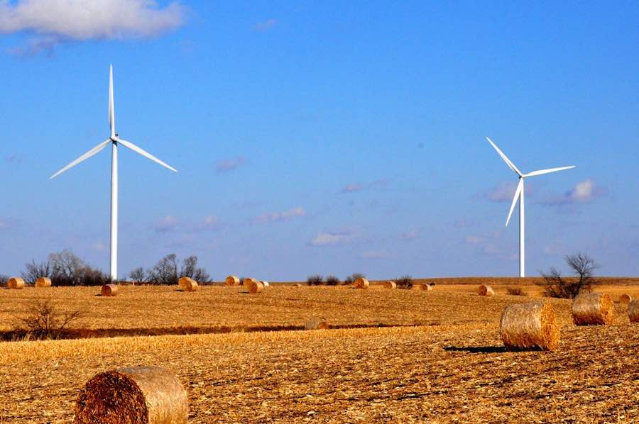 Wind energy provides more the two-thirds new generating capacity in the US for October 2014