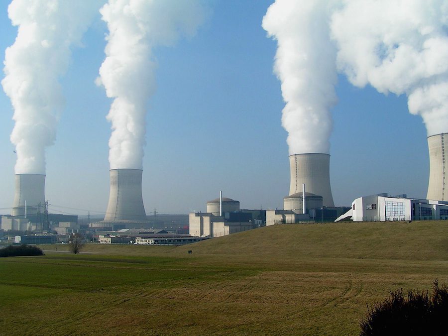 French government proposes law to reduce nuclear power by 25 percent
